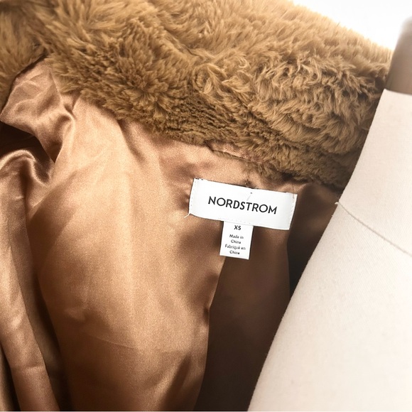 Nordstrom Oversized Teddy Bear Tan Faux Fur Coat - Picture 8 of 9